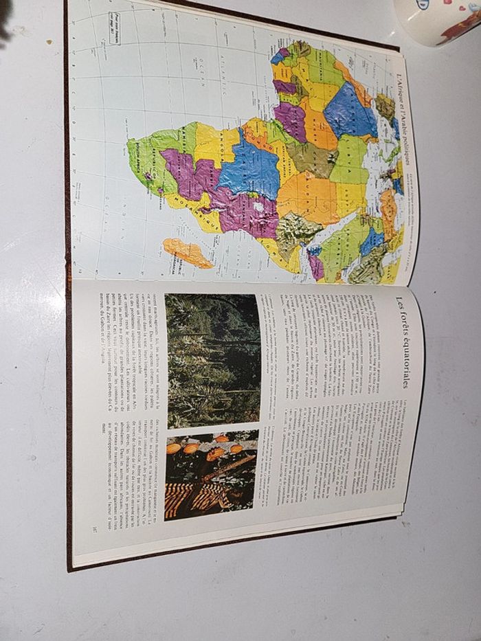 Atlas illustré des pays et des peuples - photo numéro 3