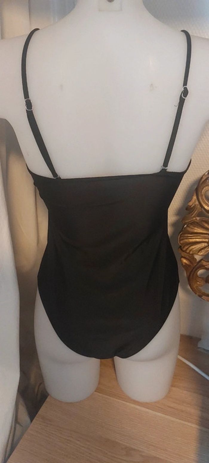 Maillot de bain - photo numéro 3