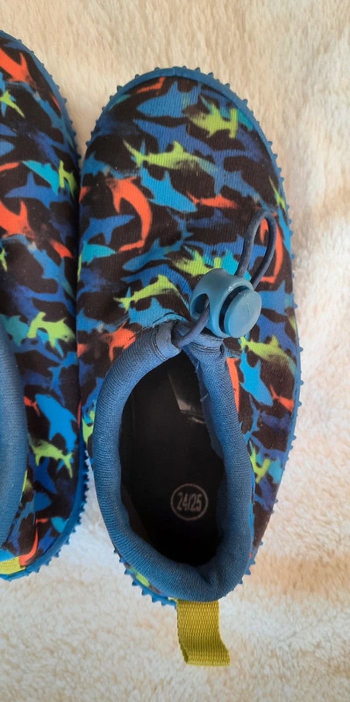 Chausson Requins - photo numéro 4