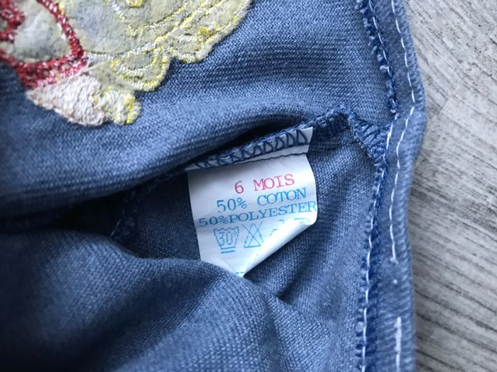 Gilet sans manches 6 mois - photo numéro 2