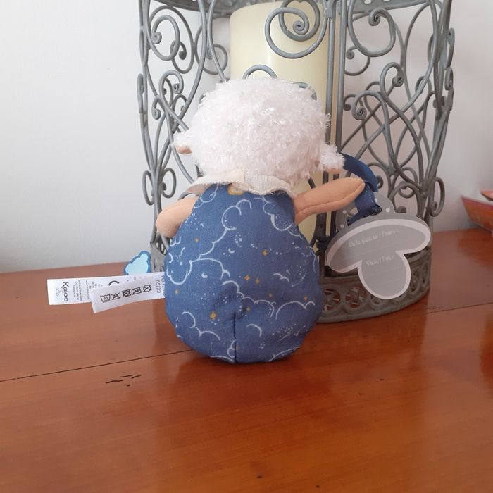 Kaloo: Doudou "Petit Mouton" avec accroche-tétine - photo numéro 5