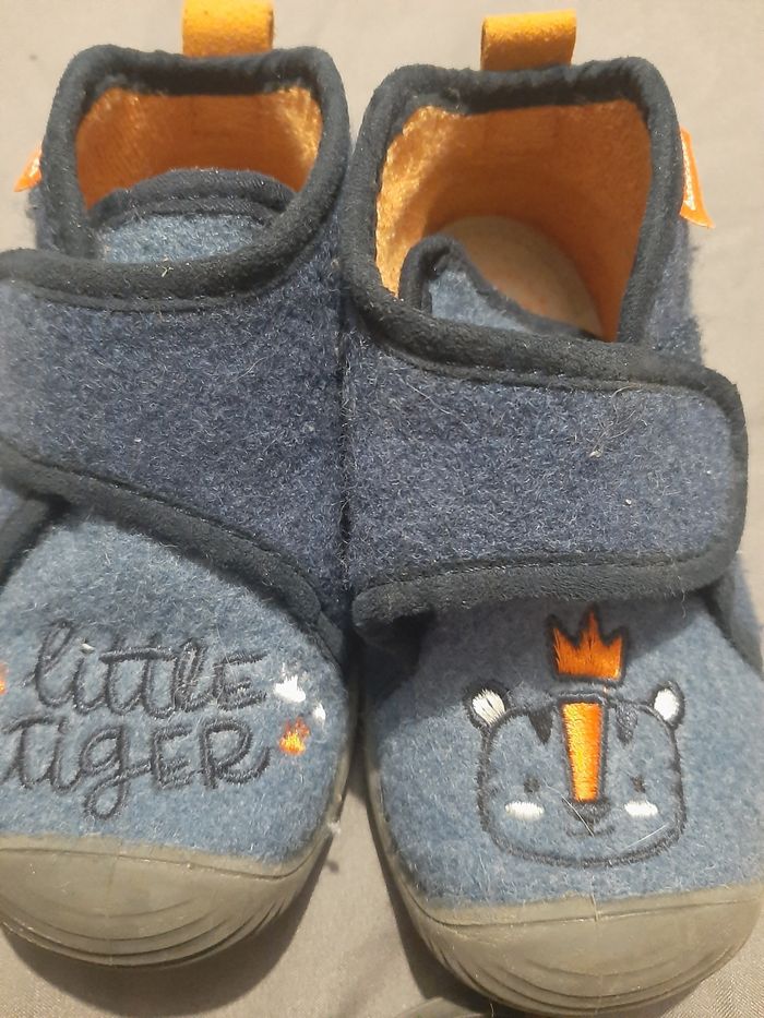 Lot chaussures + chaussons biomecanics pointure 22 - photo numéro 5