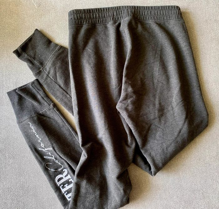 Bas de survêtement gris foncé Hollister taille XS - photo numéro 5