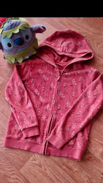 Gilet à capuche motif fleurs tape à l oeil 12 ans