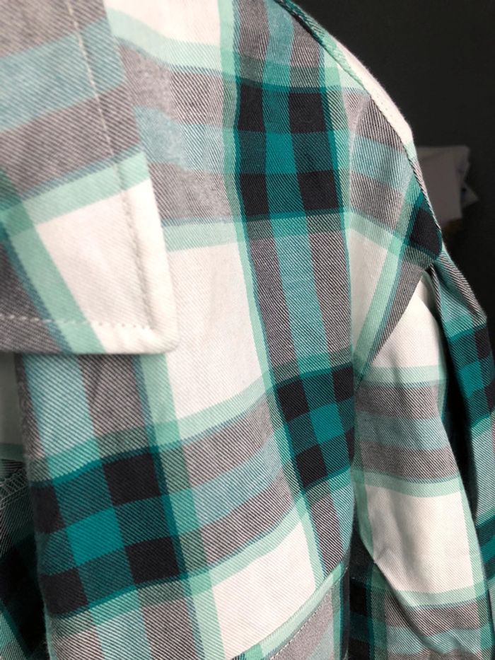 Chemise à carreaux - photo numéro 9