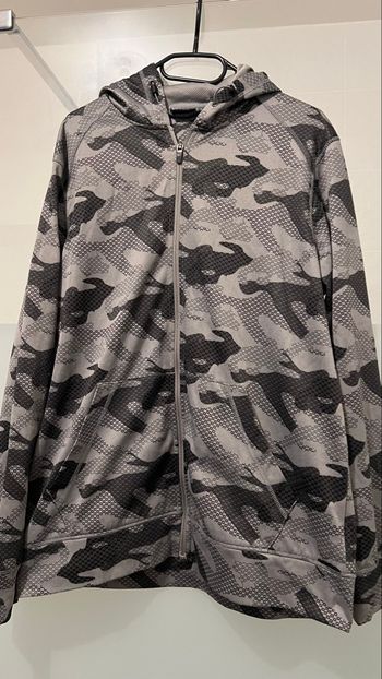 Sweat-shirt à capuche homme