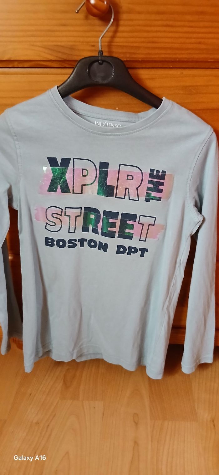 Tee-shirt manches longues taille 10ans