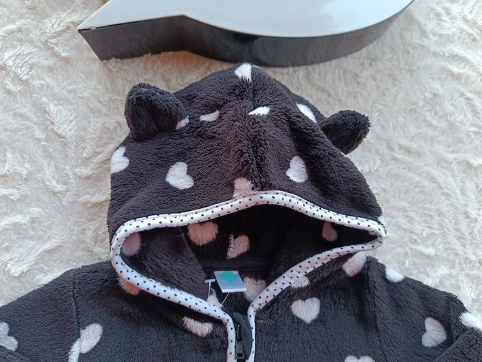 Gilet zippé avec capuche veste polaire Fille 6 mois cœur Tex Baby - photo numéro 5