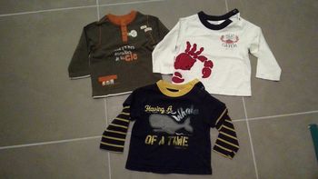 Lot 3 tee shirt 6/12M