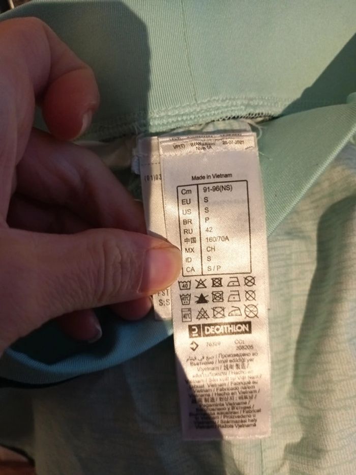 Short fille - photo numéro 5