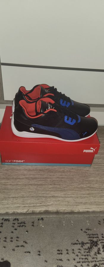 Baskets homme Puma  pointure 40