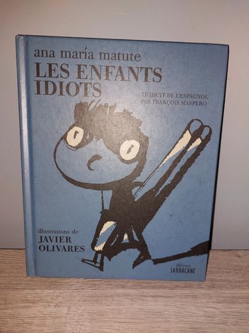 Livrevles enfants idiots