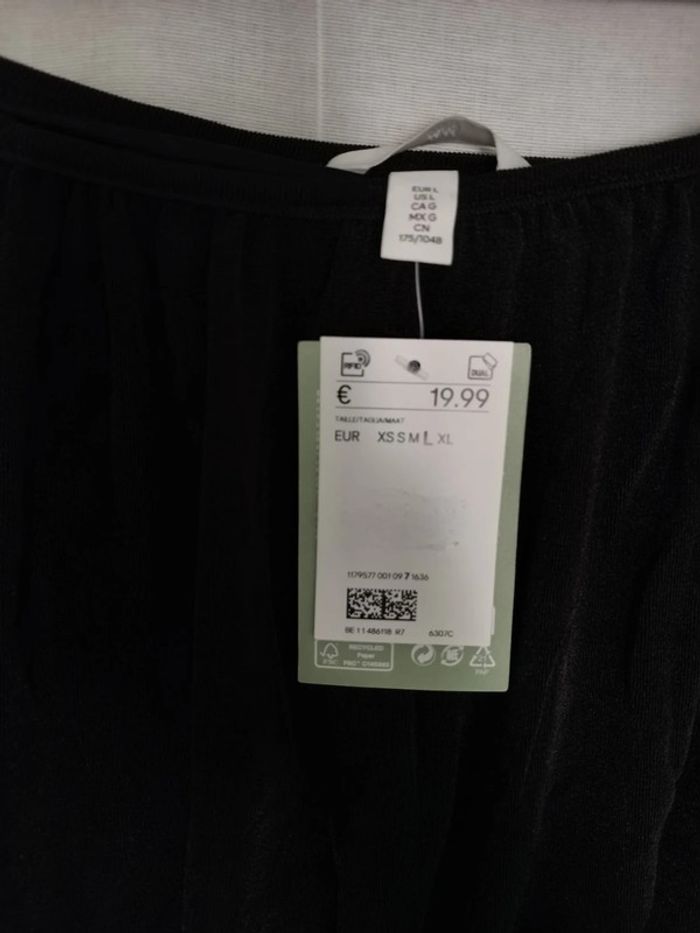 Super top à la bardo noir - photo numéro 3