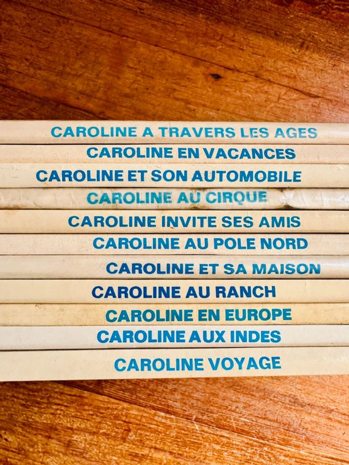 Lot de 11 livres anciens blancs albums bd Caroline Pierre Probst Grands albums Hachette - photo numéro 4