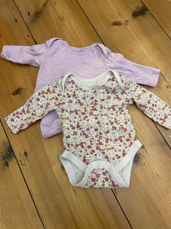 Lot de 2 bodies 1 mois