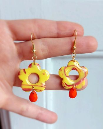 Boucles fleurs rétro