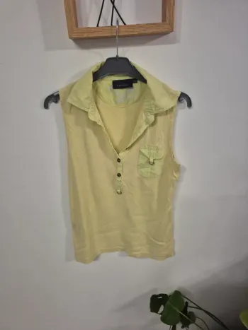 Haut jaune