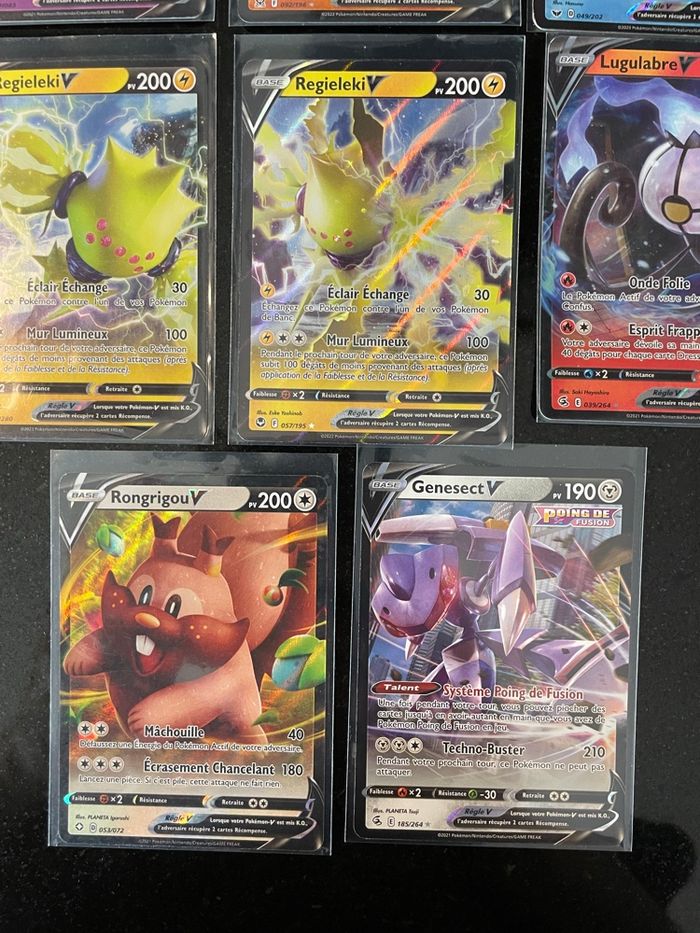 Lot de 8 cartes Pokémon V dont promo - photo numéro 4