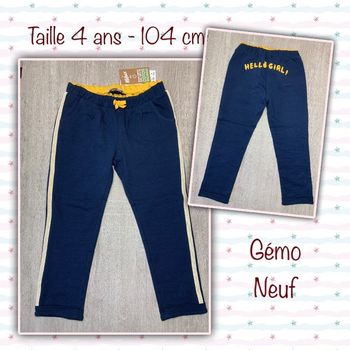 Pantalon de jogging en molleton- taille 4 ans 104 cm - Neuf