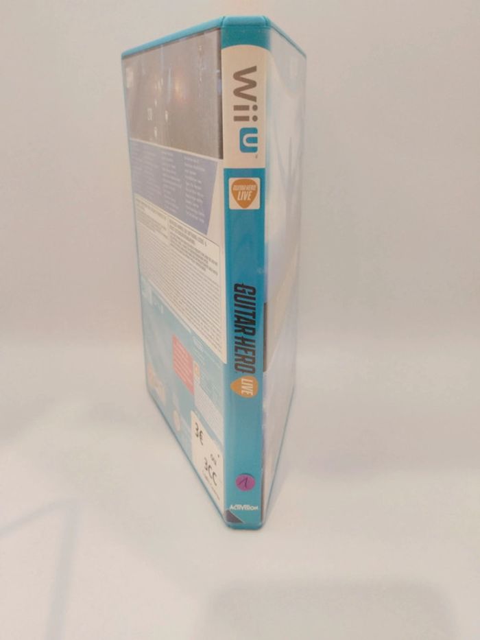 Guitar hero live - Wii U - photo numéro 3