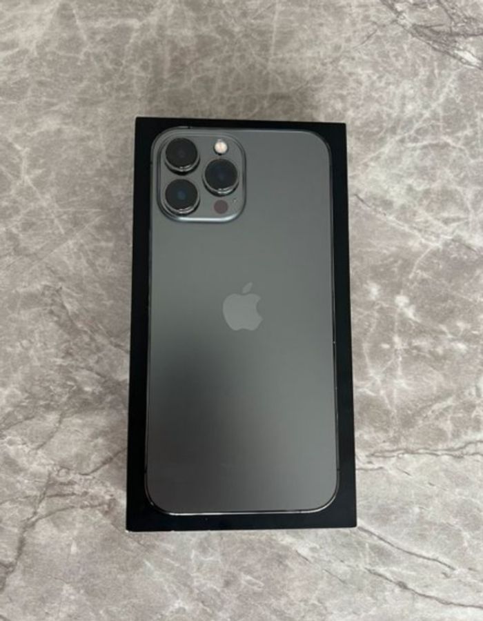 i.P.h.o.n.e. 14 pro max. - photo numéro 5