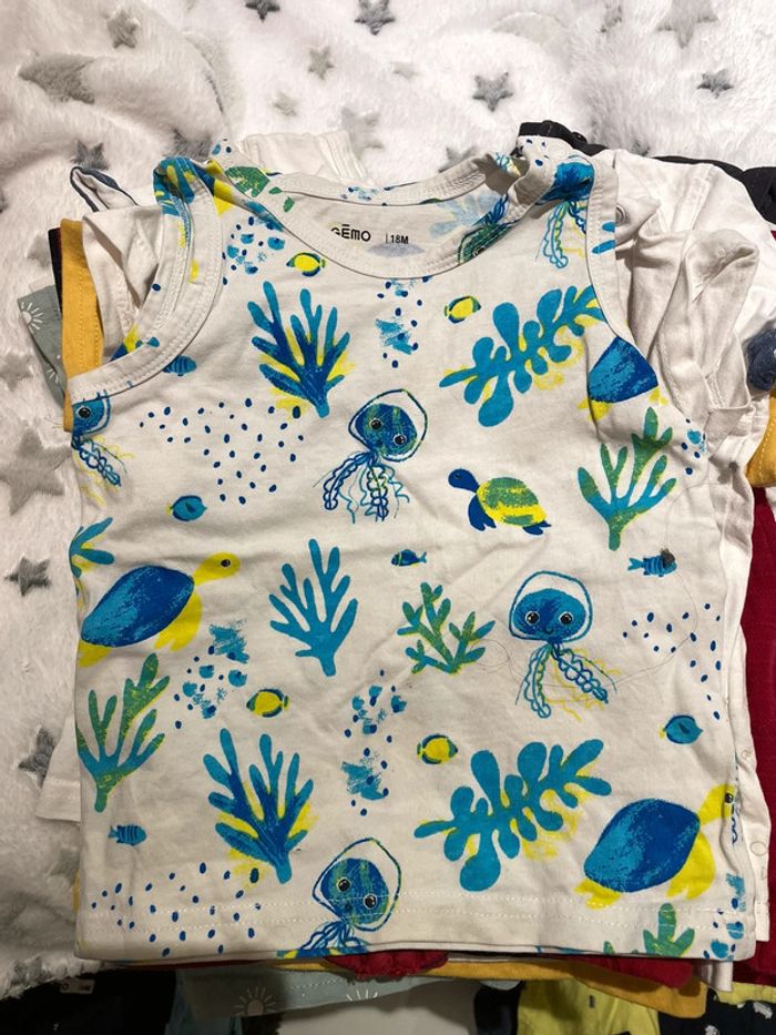 Lot 3 tee shirt sans manche - photo numéro 3