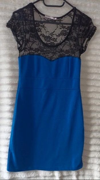 Robe à dentelle