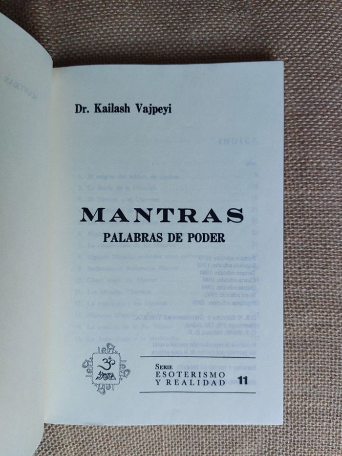 Dr Kailash Vajpeyi - Mantras, palabras de poder - photo numéro 3