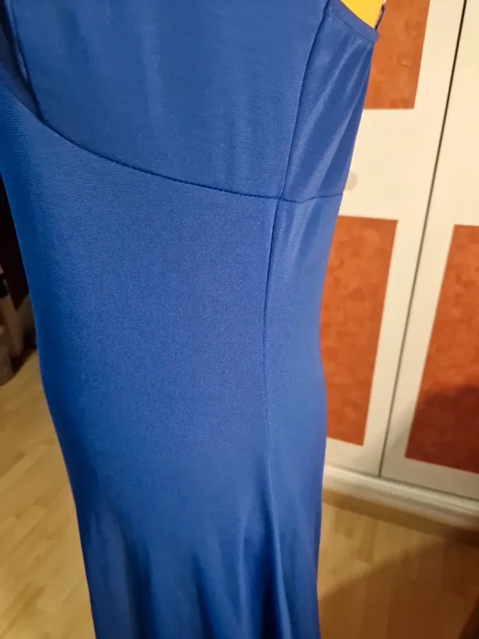 Robe mi longue - photo numéro 10