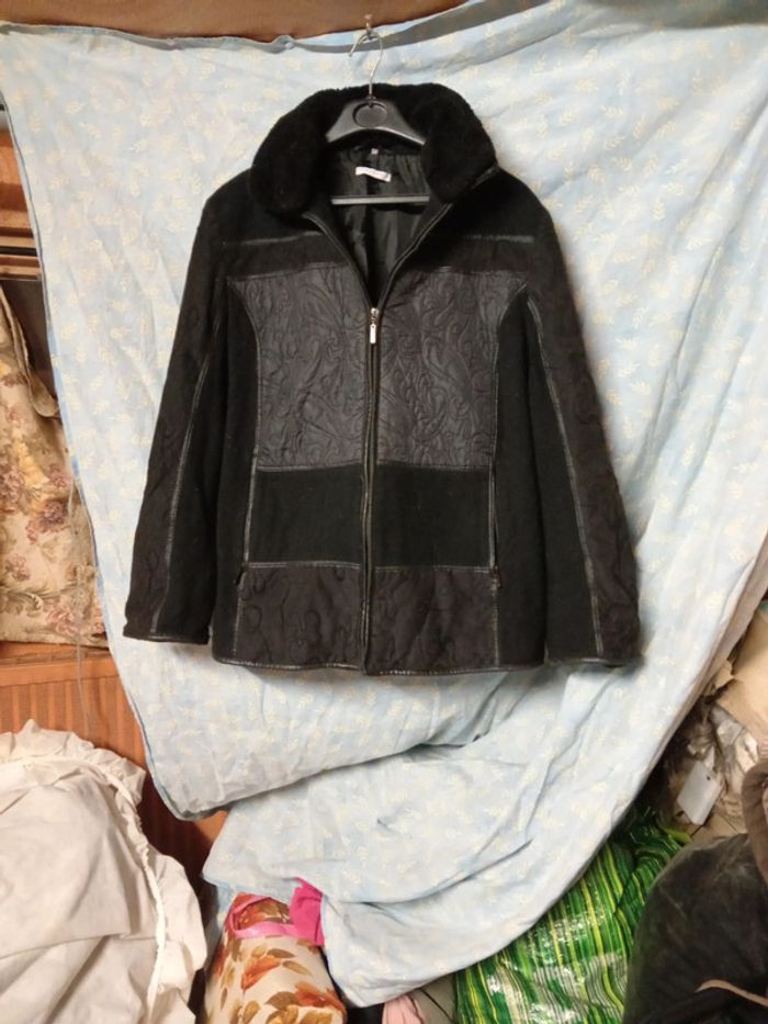 Manteau col doublé fourrure