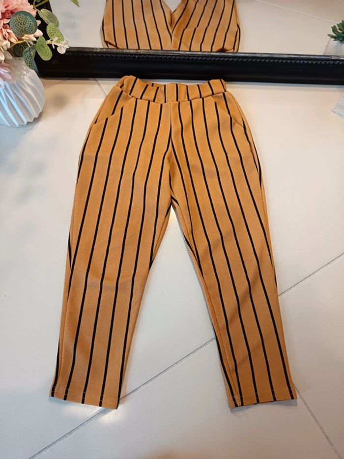 Lot pantalon 6 ans - photo numéro 8