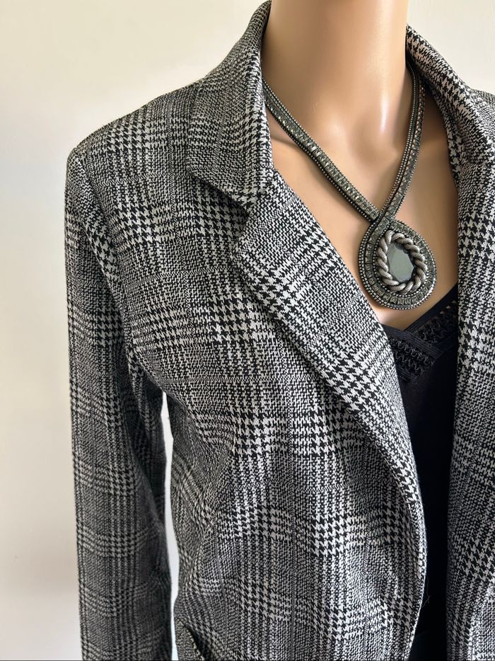 Blazer gris et noir Rinascimento taille M TBE - photo numéro 4
