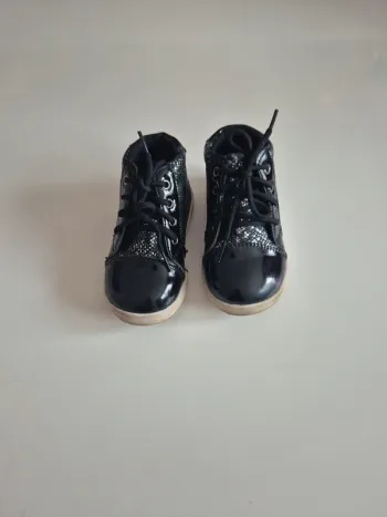 Chaussure vernie