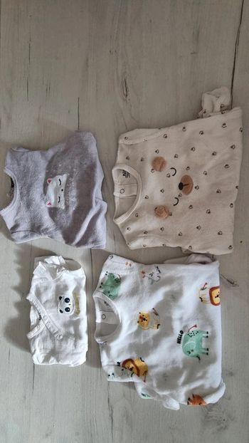 Lots pyjamas 0 et 1 mois