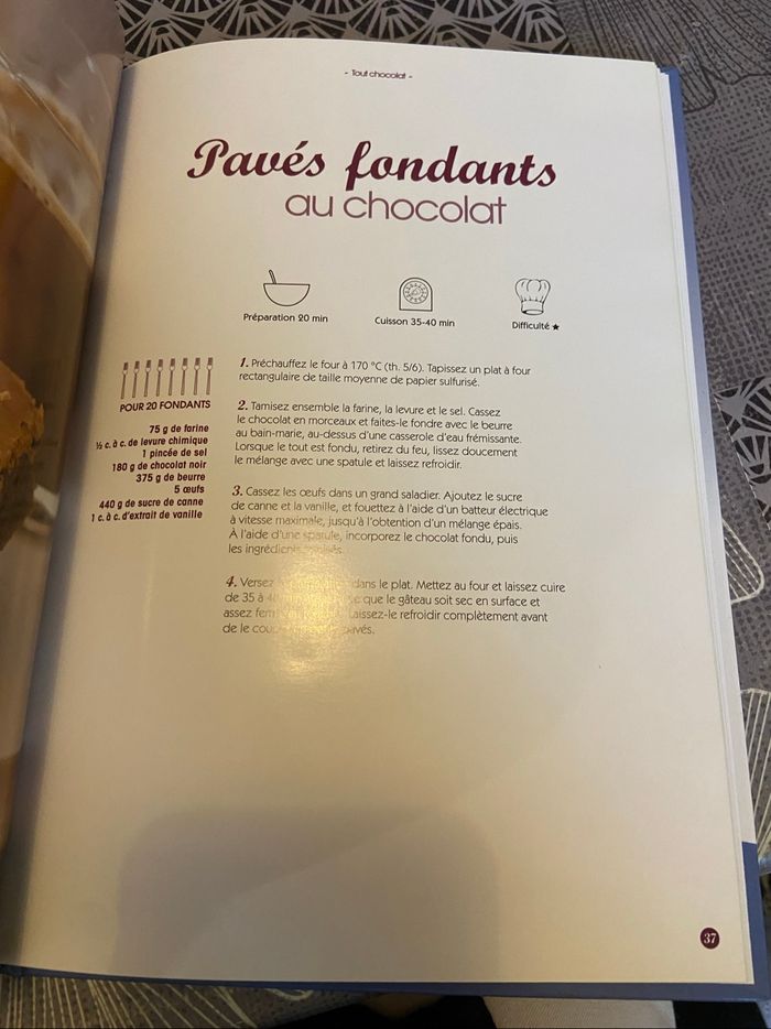 Livre chocolat - photo numéro 2