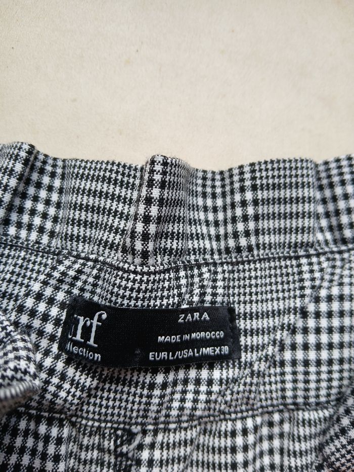 Short zara taille L - photo numéro 4