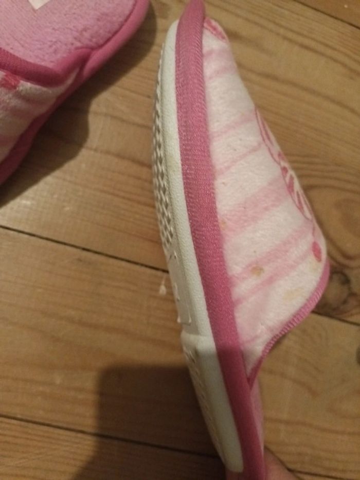 Pantoufles - photo numéro 2