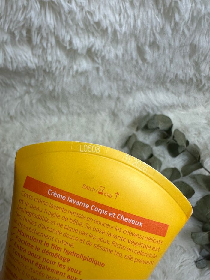 Crème lavante Weleda - photo numéro 4