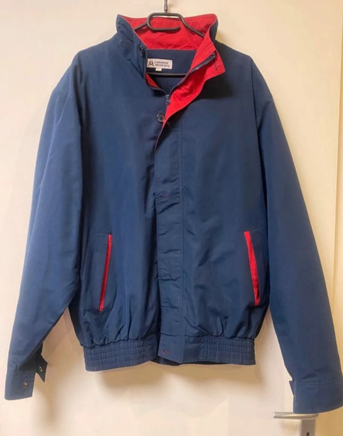 Superbe blouson comme neuf marine et rouge L’Homme Moderne taille L