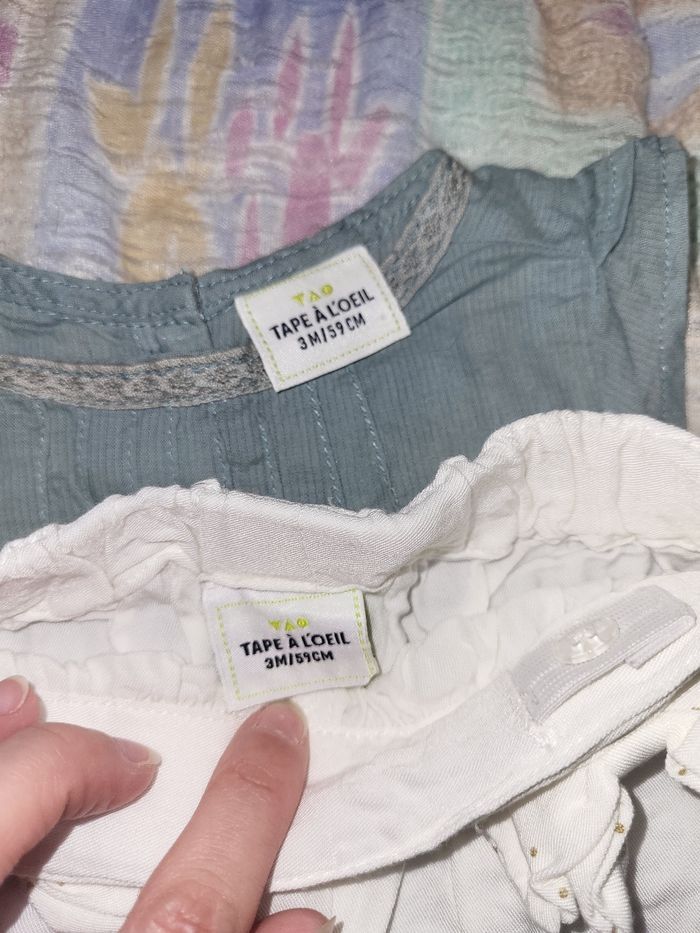 Ensemble fille 3 mois - photo numéro 2