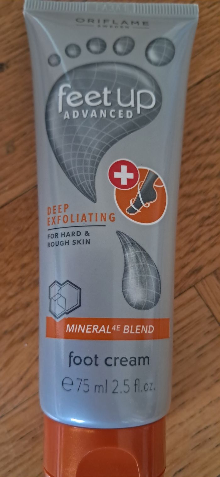 Neuf foot cream oriflame 75 ml Feet up advanced - photo numéro 3