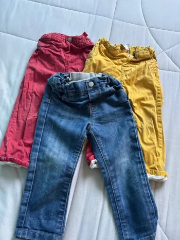 Lot 3 jeans obaibi 2 ans