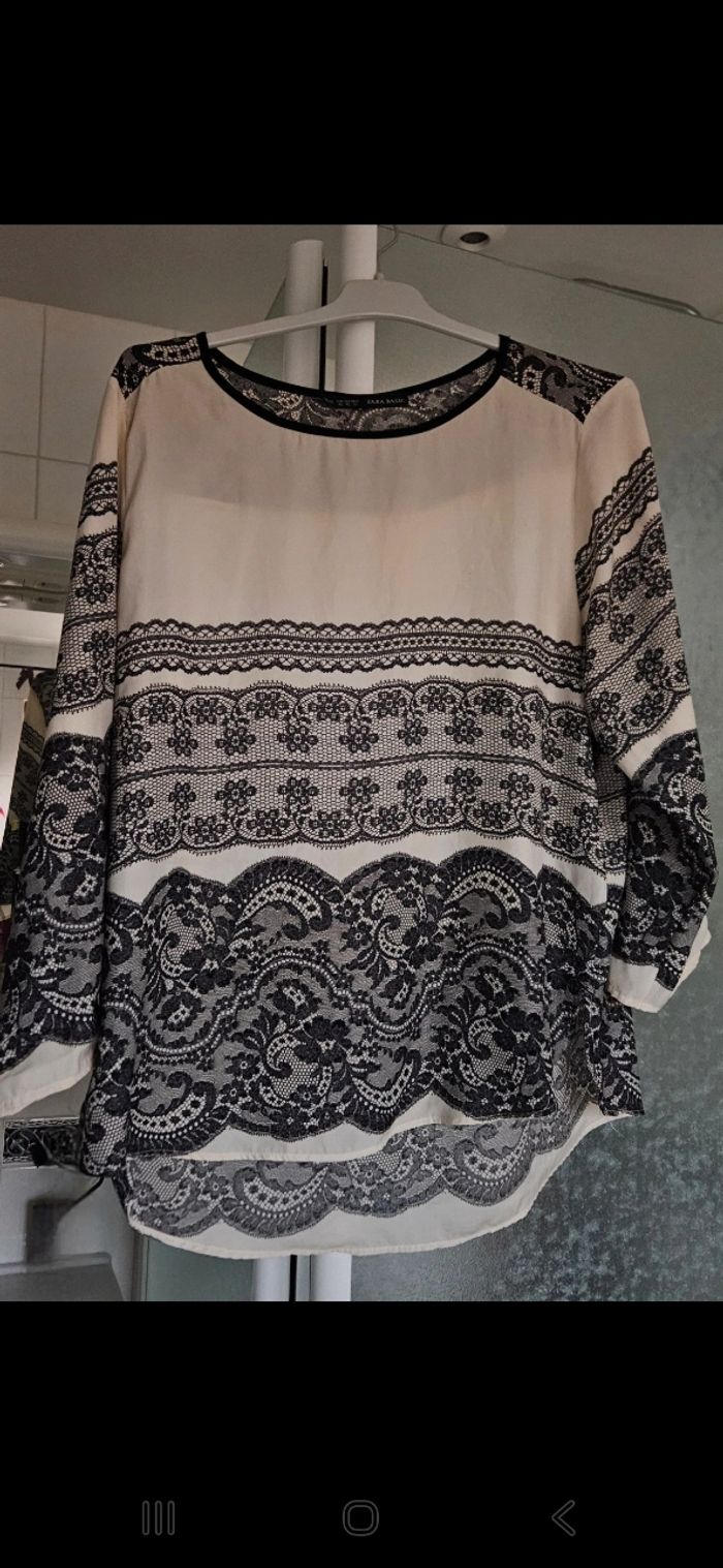 Blouse Zara impression dentelle