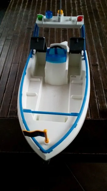 Bateau des douaniers