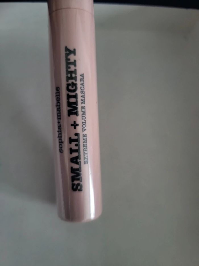 Mascara volumateur Small + Mighty - photo numéro 4