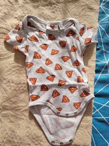 Bodie superman 3 mois