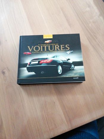 La grande encyclopédie des voitures