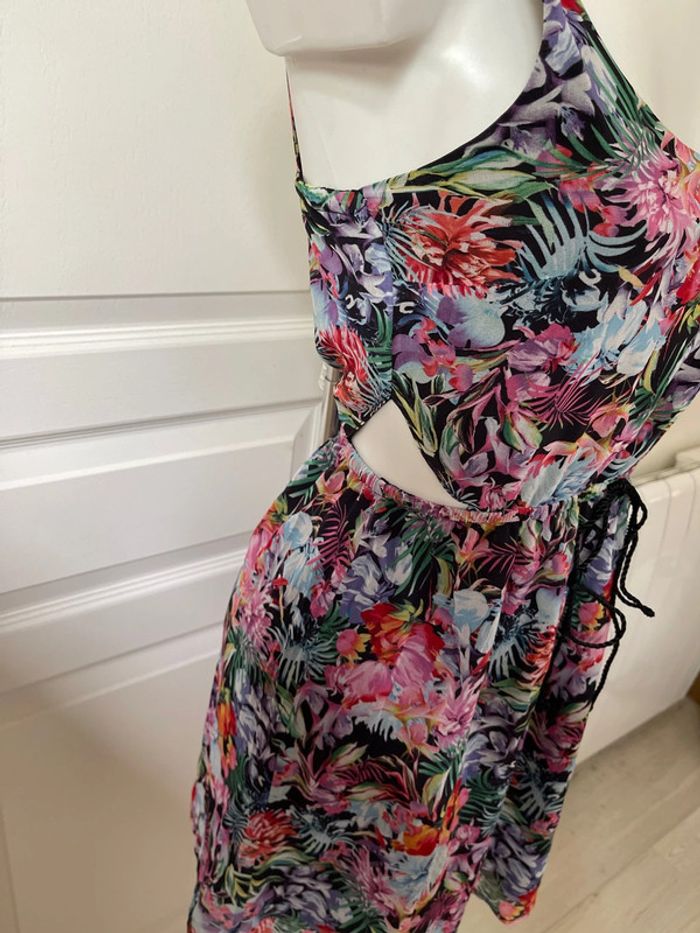 Robe à fleurs - photo numéro 4