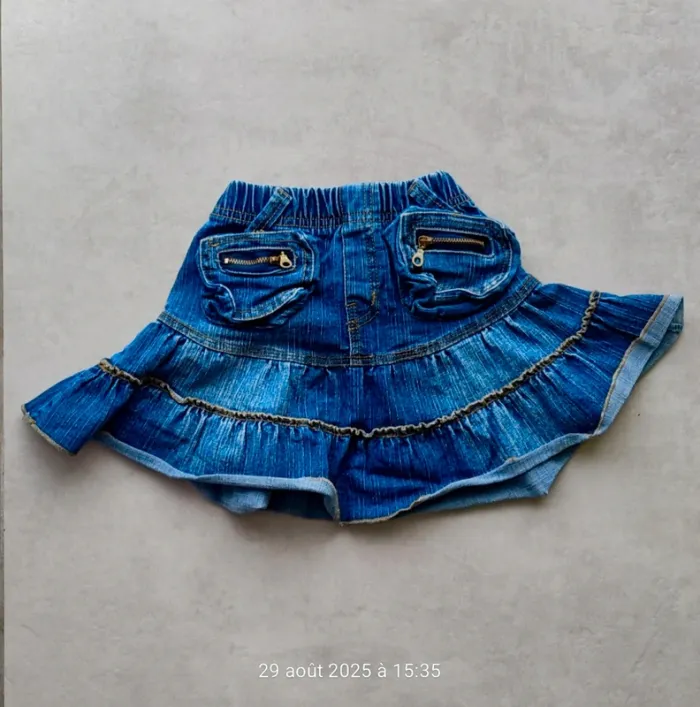 Jupe courte en jeans fille - 4 ans - photo numéro 2