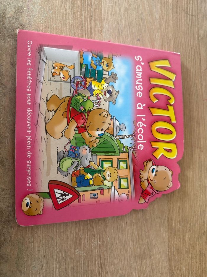 Livre «Victor s’amuse à l’école»